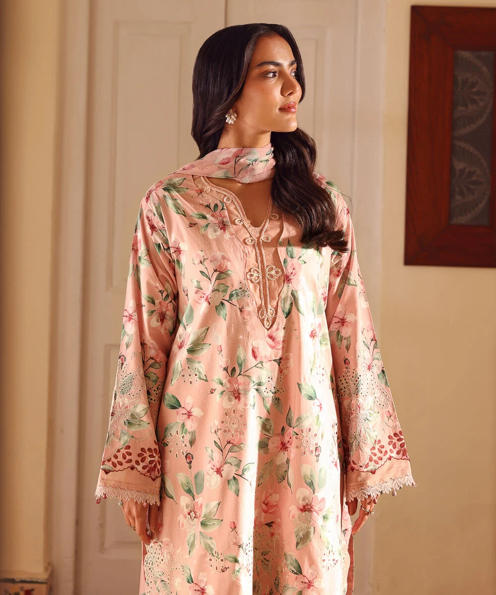 3 Piece - Embroidered Lawn Suit