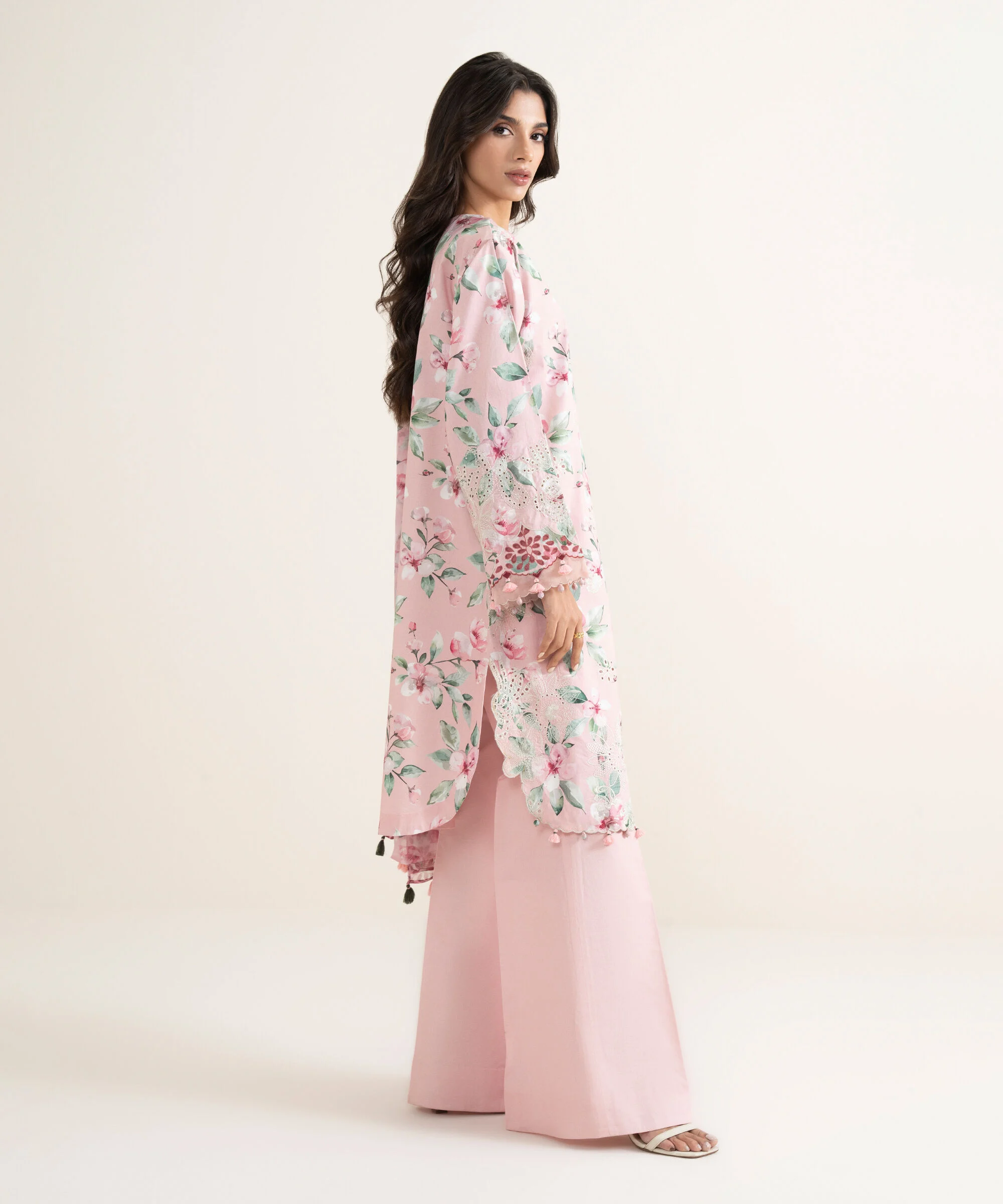 3 Piece - Embroidered Lawn Suit